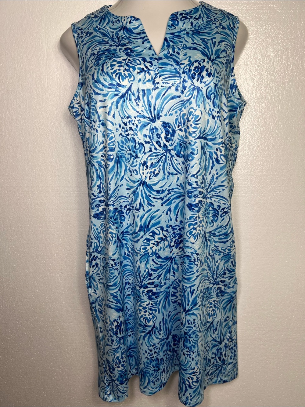 Stella Parker sleeveless shift dress size M